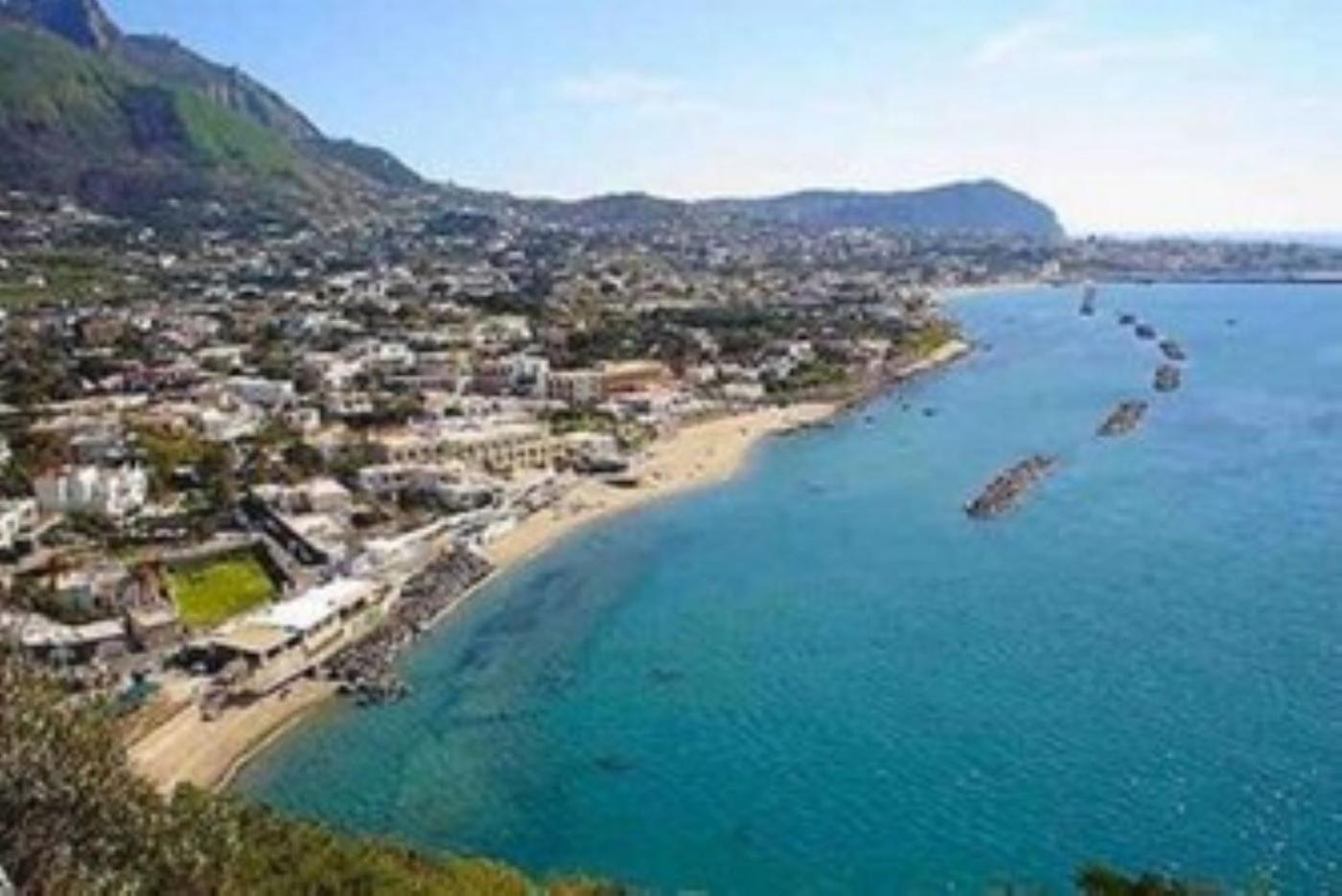 Forio Casa Villa, La Grille Du Coq 2 Il Prezzo Della E Riferito All'intero Con Il Limite Delle Persone Previste N 4 Casa vacanze